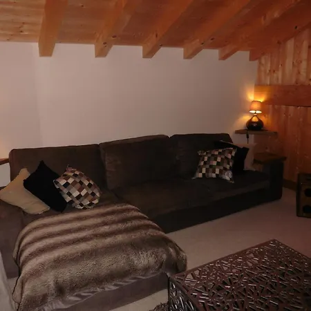 Chalet Standing Jacuzzi Samoens